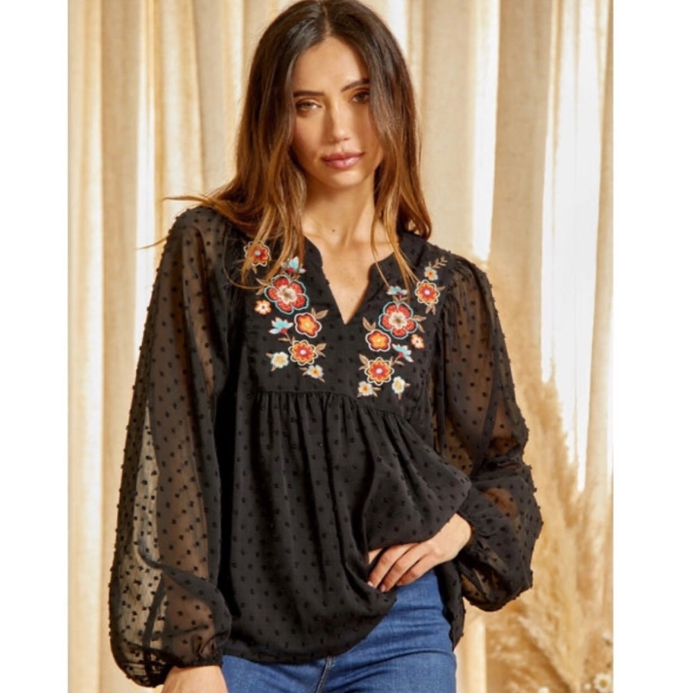 🔥Savanna Jane Embroidered Swiss Dot Peasant Blouse